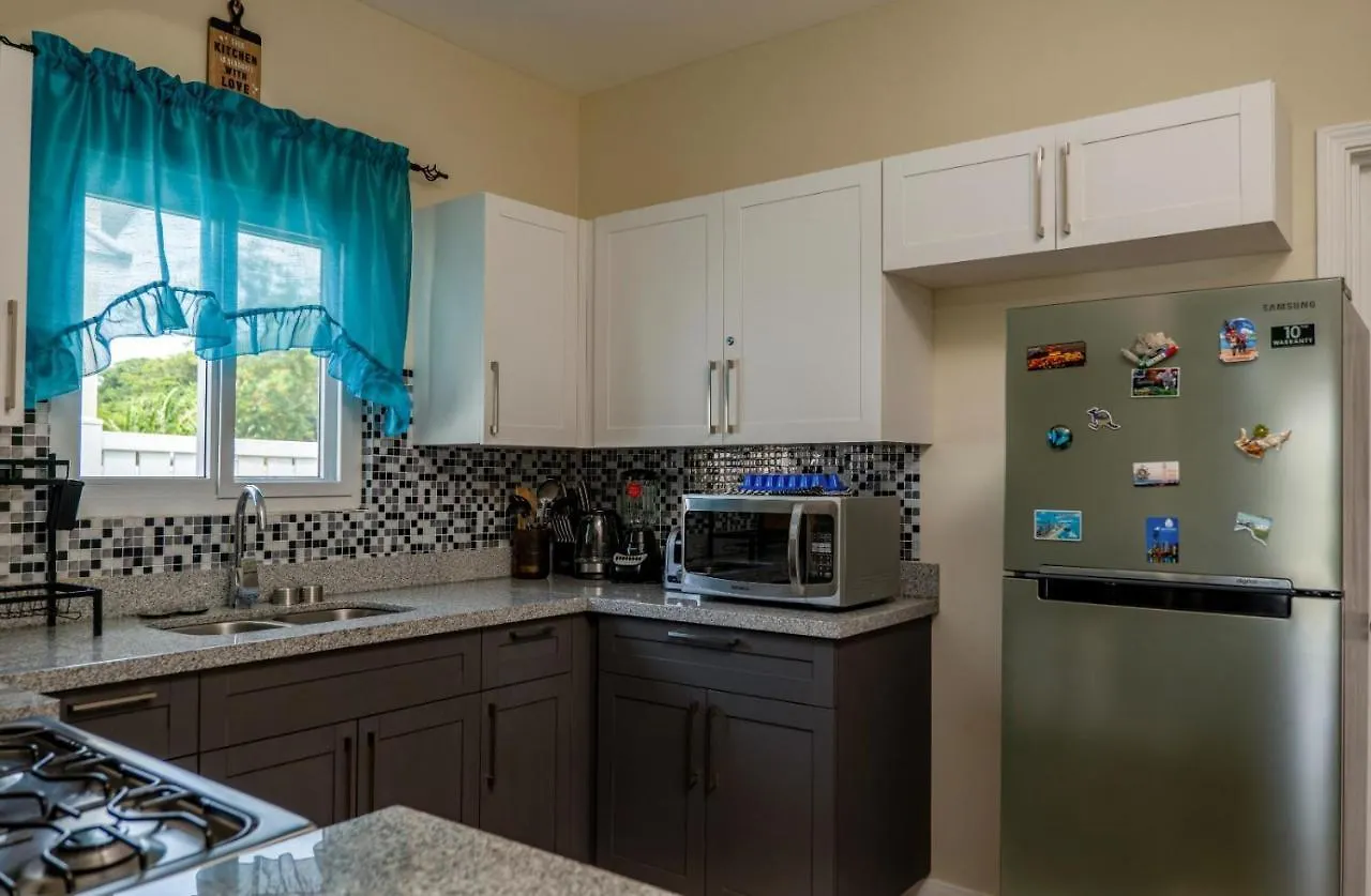Hamilton @ Oceanpointe A Serene 2Bed 2 Bath Villa Lucea